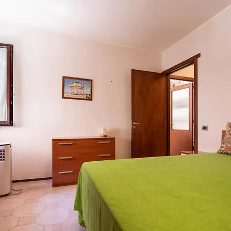 Apartamento Casa Paola Alezio